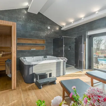 Villa Harmony *