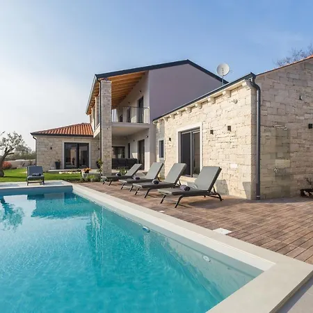 Villa Harmony *