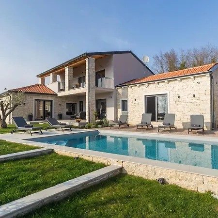 Harmony Villa