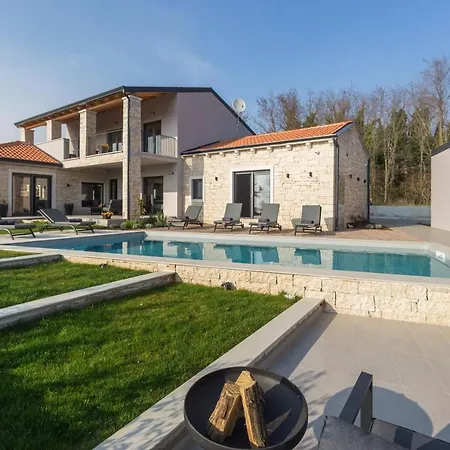 Villa Harmony Mofardini