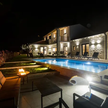 Harmony Villa Mofardini